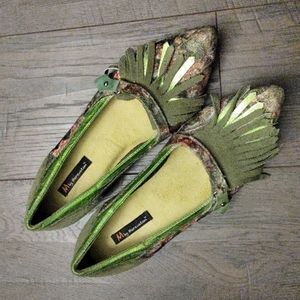 M by Morenatom Flats